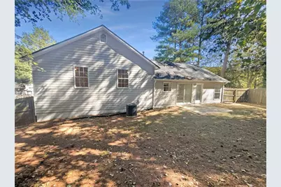 1281 Parkwood Chase NW, Acworth, GA 30102 - Photo 8