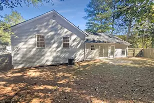 1281 Parkwood Chase NW, Acworth, GA 30102 - Photo 8