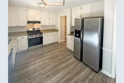 1281 Parkwood Chase NW, Acworth, GA 30102 - Photo 6