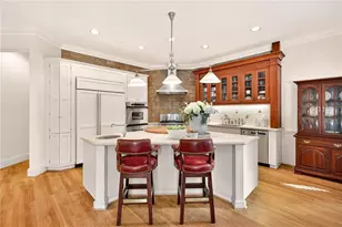 1065 Arbor Trce NE, Brookhaven, GA 30319 - Photo 8