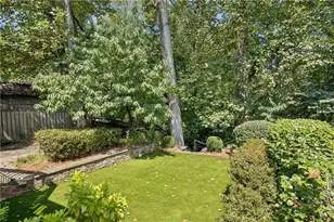 68 Peachtree Hills Ave NE, Atlanta, GA 30305 - Photo 24