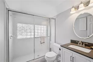 68 Peachtree Hills Ave NE, Atlanta, GA 30305 - Photo 20