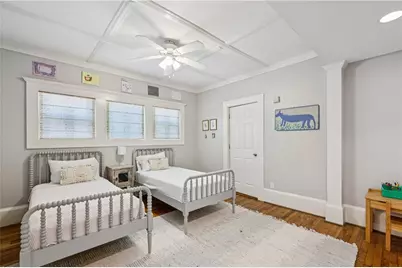 68 Peachtree Hills Avenue NE, Atlanta, GA 30305 - Photo 16