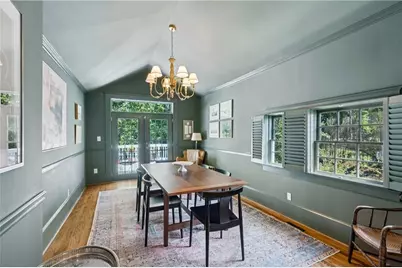 68 Peachtree Hills Avenue NE, Atlanta, GA 30305 - Photo 10