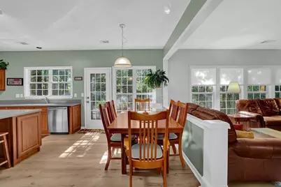 5785 Oxborough Way, Johns Creek, GA 30005 - Photo 10