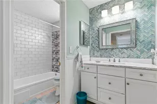 6812-H Glenridge Dr NE, Sandy Springs, GA 30328 - Photo 12