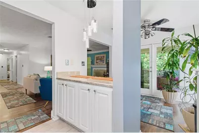 6812-H Glenridge Drive NE, Sandy Springs, GA 30328 - Photo 10