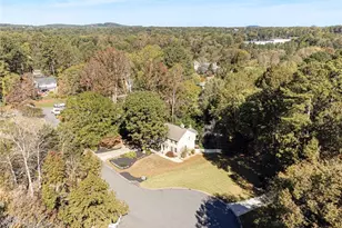 165 Spring Field Ln, Marietta, GA 30068 - Photo 38