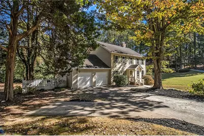 165 Spring Field Lane, Marietta, GA 30068 - Photo 2