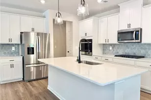 2929 Sweet Red Cir, Braselton, GA 30517 - Photo 8