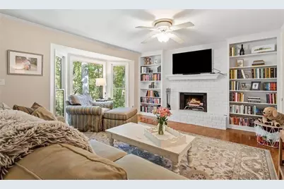 1820 Branch Valley Drive, Roswell, GA 30076 - Photo 18