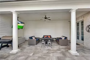 520 Clover Ct, Roswell, GA 30075 - Photo 4