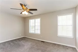 5621 Stonington Trace Pkwy, Stone Mountain, GA 30087 - Photo 12