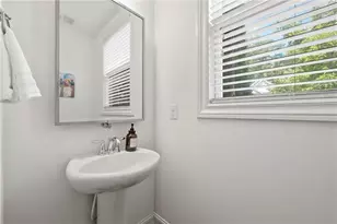 1585 Habershal Road NW, Atlanta, GA 30318 - Photo 12