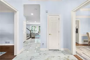 1716 Crowes Lake Ct, Lawrenceville, GA 30043 - Photo 8