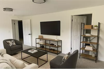 4941 Isle Royal Court, Stone Mountain, GA 30088 - Photo 6