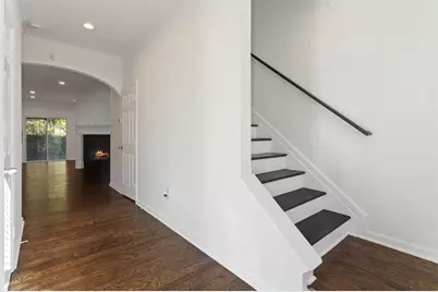 2401 Heritage Park Circle NW #14, Kennesaw, GA 30144 - Photo 4