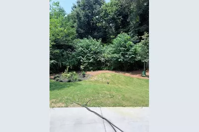 1100 Wedgewood Drive NW, Atlanta, GA 30318 - Photo 32