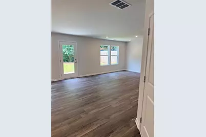 1100 Wedgewood Drive NW, Atlanta, GA 30318 - Photo 4