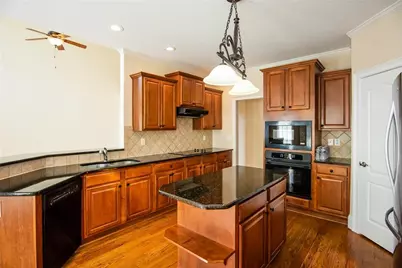 2301 Mallory Circle, Conyers, GA 30094 - Photo 22