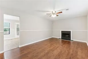 3918 Valley Brook Rd, Snellville, GA 30039 - Photo 8