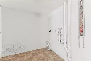 3918 Valley Brook Rd, Snellville, GA 30039 - Photo 22