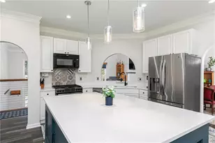 163 Clubhouse Dr NW, Kennesaw, GA 30144 - Photo 12