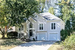 163 Clubhouse Dr NW, Kennesaw, GA 30144 - Photo 2