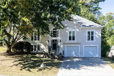 163 Clubhouse Drive NW, Kennesaw, GA 30144 - Photo 1