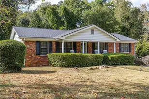 4275 Sun Valley Blvd, Atlanta, GA 30344 - Photo 2