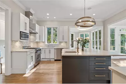 5027 Green Pine Drive, Atlanta, GA 30342 - Photo 30