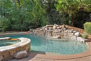 5027 Green Pine Dr, Atlanta, GA 30342 - Photo 84