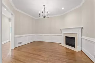 5027 Green Pine Dr, Atlanta, GA 30342 - Photo 22