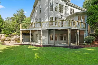 5027 Green Pine Drive, Atlanta, GA 30342 - Photo 92