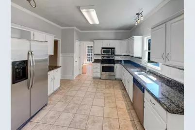 3526 W Hampton Drive NW, Marietta, GA 30064 - Photo 10