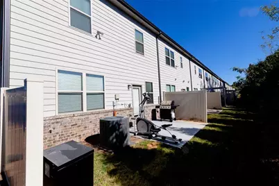 2390 Trelipe Drive, Lawrenceville, GA 30044 - Photo 24