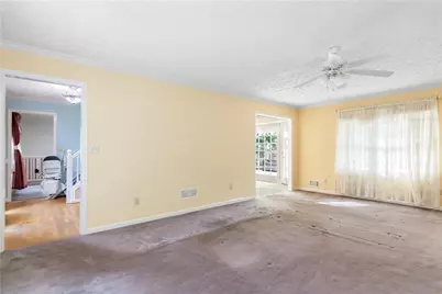 4926 Shallow Ridge Road NE, Kennesaw, GA 30144 - Photo 10