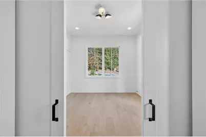 3855 Town Farms Drive, Peachtree Corners, GA 30092 - Photo 10