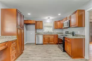 413 Blackberry Ln SE, Lindale, GA 30147 - Photo 6