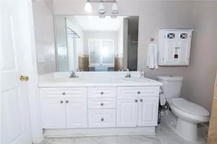 705 Allens Landing Dr, Lawrenceville, GA 30045 - Photo 10