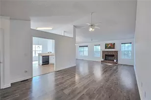 486 Jasmine Dr, Winder, GA 30680 - Photo 6