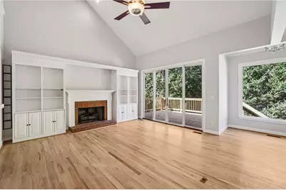 3741 Ashford Point NE, Atlanta, GA 30319 - Photo 6