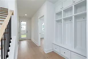 2255 Crestview Dr, Brookhaven, GA 30319 - Photo 6