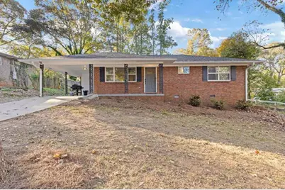 3649 Garden Boulevard, Gainesville, GA 30506 - Photo 2