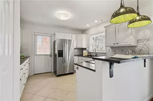 490 E Pharr Road E, Decatur, GA 30030 - Photo 8