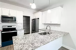 6320 Pine Station Dr, Lula, GA 30554 - Photo 2