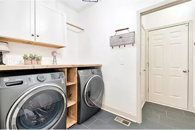 7380 Bates Drive, Cumming, GA 30040 - Photo 16