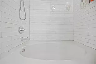 250 Pharr Rd NE, Atlanta, GA 30305 - Photo 20