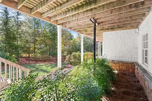 5122 Sapphire Dr, Marietta, GA 30068 - Photo 68