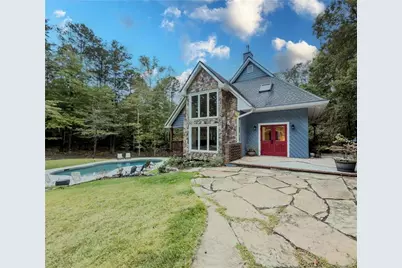 4569 Tiffany Lane, Loganville, GA 30052 - Photo 2